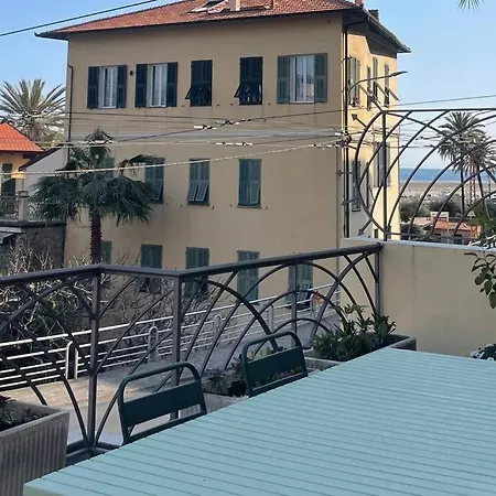 Casa Visconti, Bordighera, Vista Mare Daire